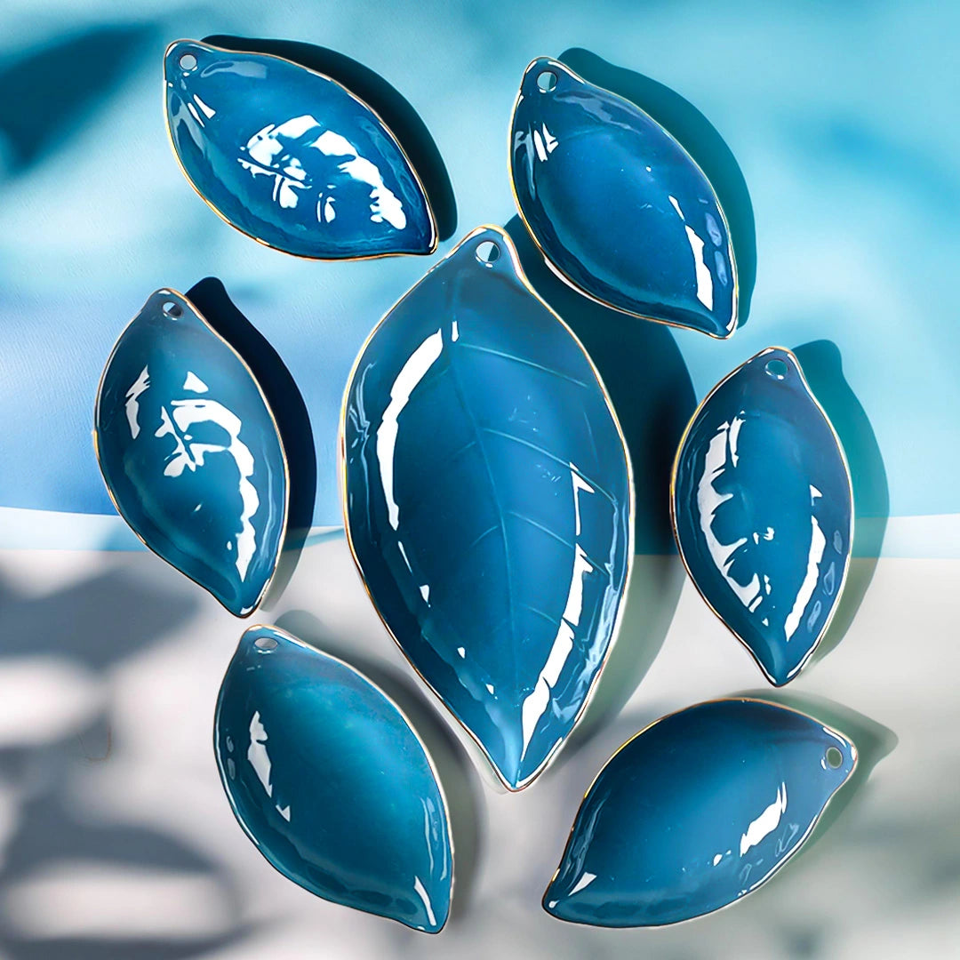 Scarlet Petals - 7 Pcs Dessert Bowl Set