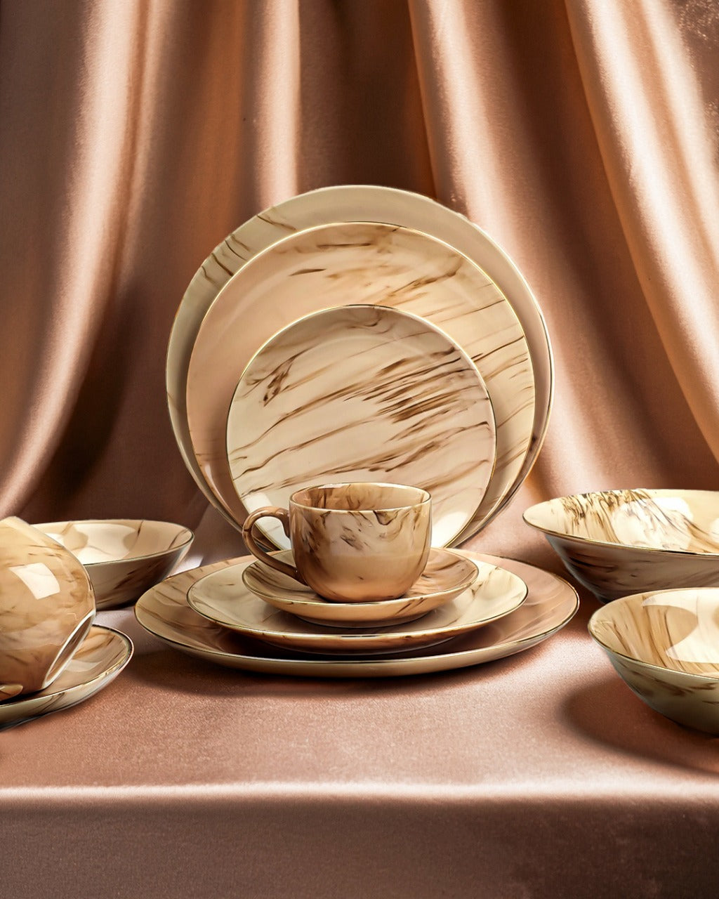 Sahara Marble With Gold Lining - 32 Pieces Dinner Set