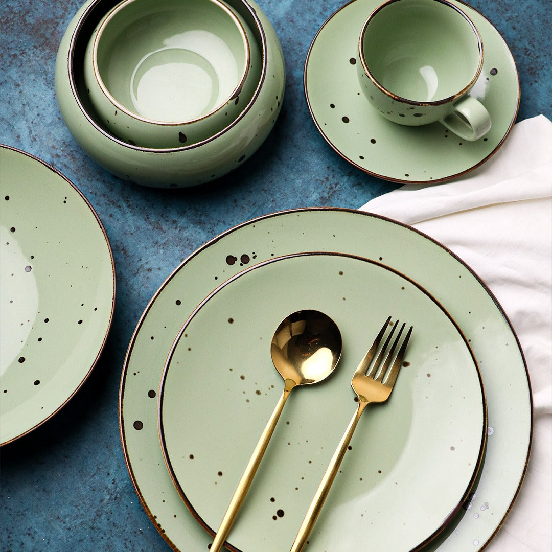 Sigma Green - Exclusive 32 Pieces Dinner Set