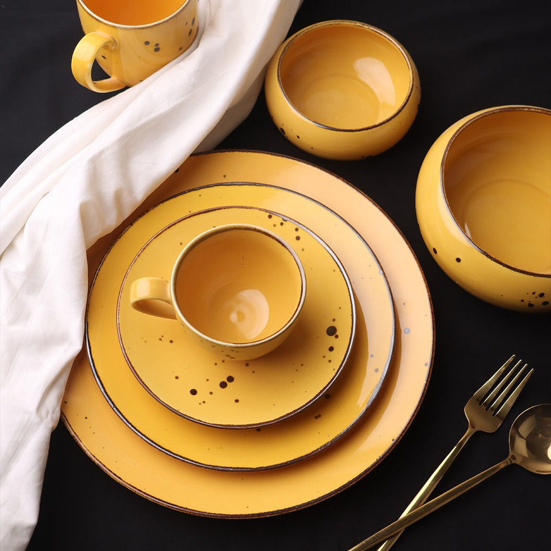 Yellow 32 Pieces Dinner Set - Sigma Series